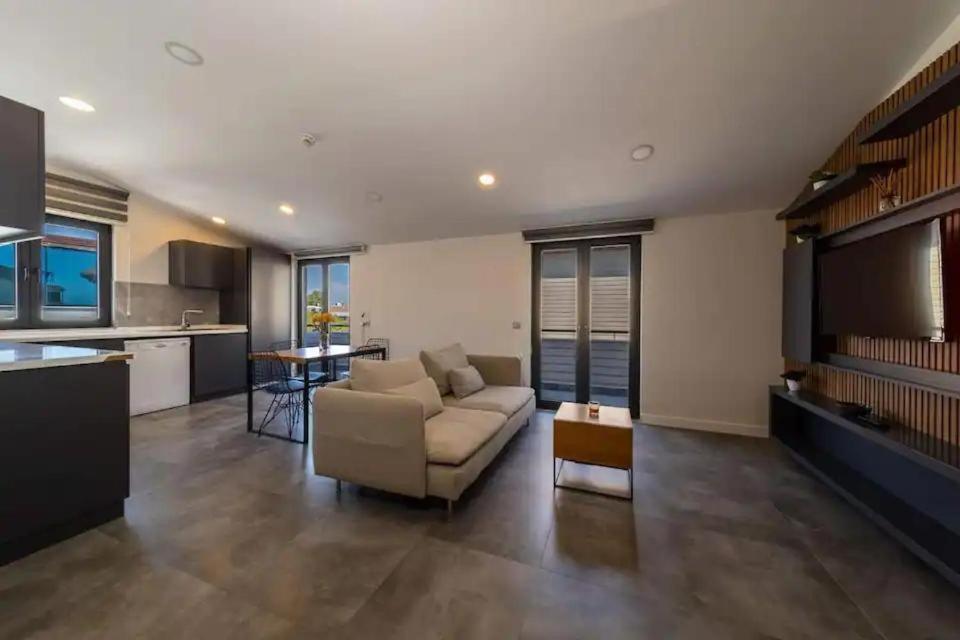 Lara'S Suite Antalya Exterior photo